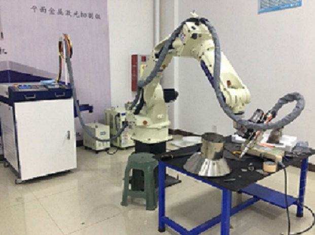 三維(wéi)機械(xiè)手激光切割機設備