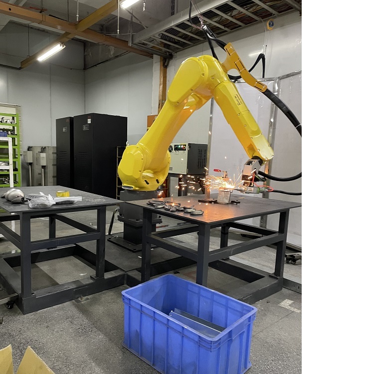 三（sān）維機械手激光切割機