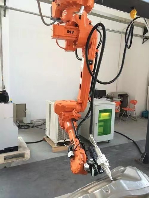 機械手激光切割機(jī)